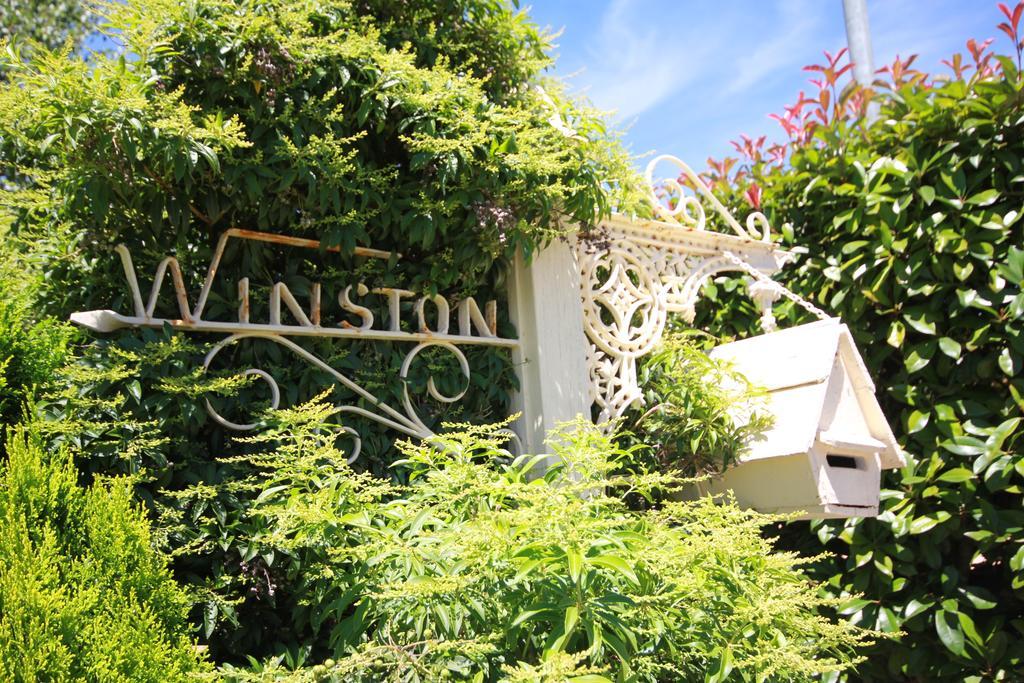 Winston *